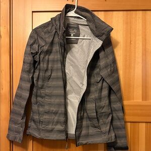 Mountain Hardwear Black and Gray Women's Ski Jacket